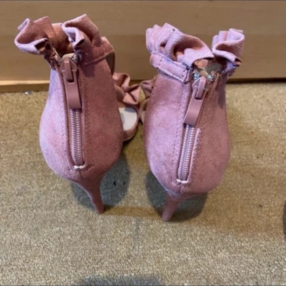 Chic Pink Ruffle Strap Heels - Picture 3 of 4